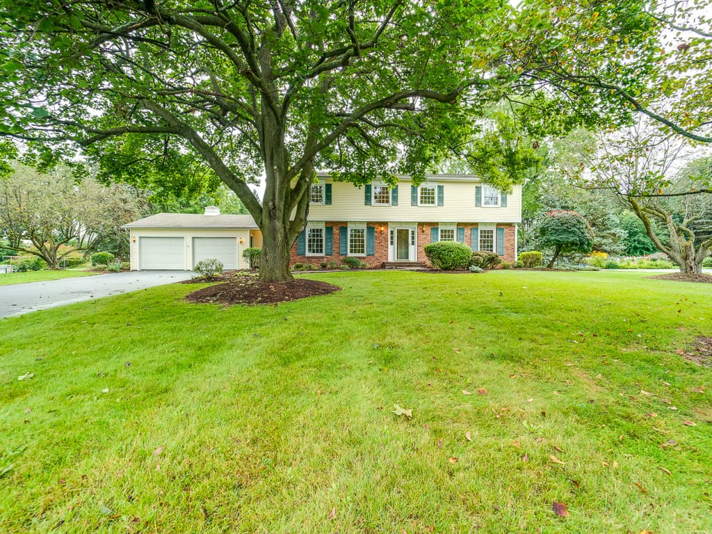 10 S. Pittsford Hill Lane, Pittsford