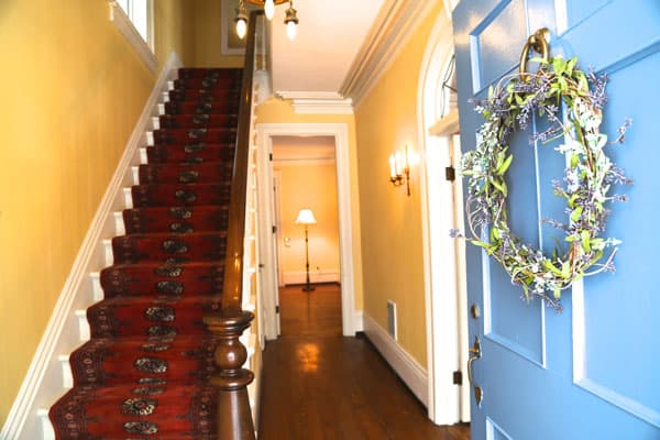 Rochester, NY – Preservation District, Dramatic staircase in city colonial home