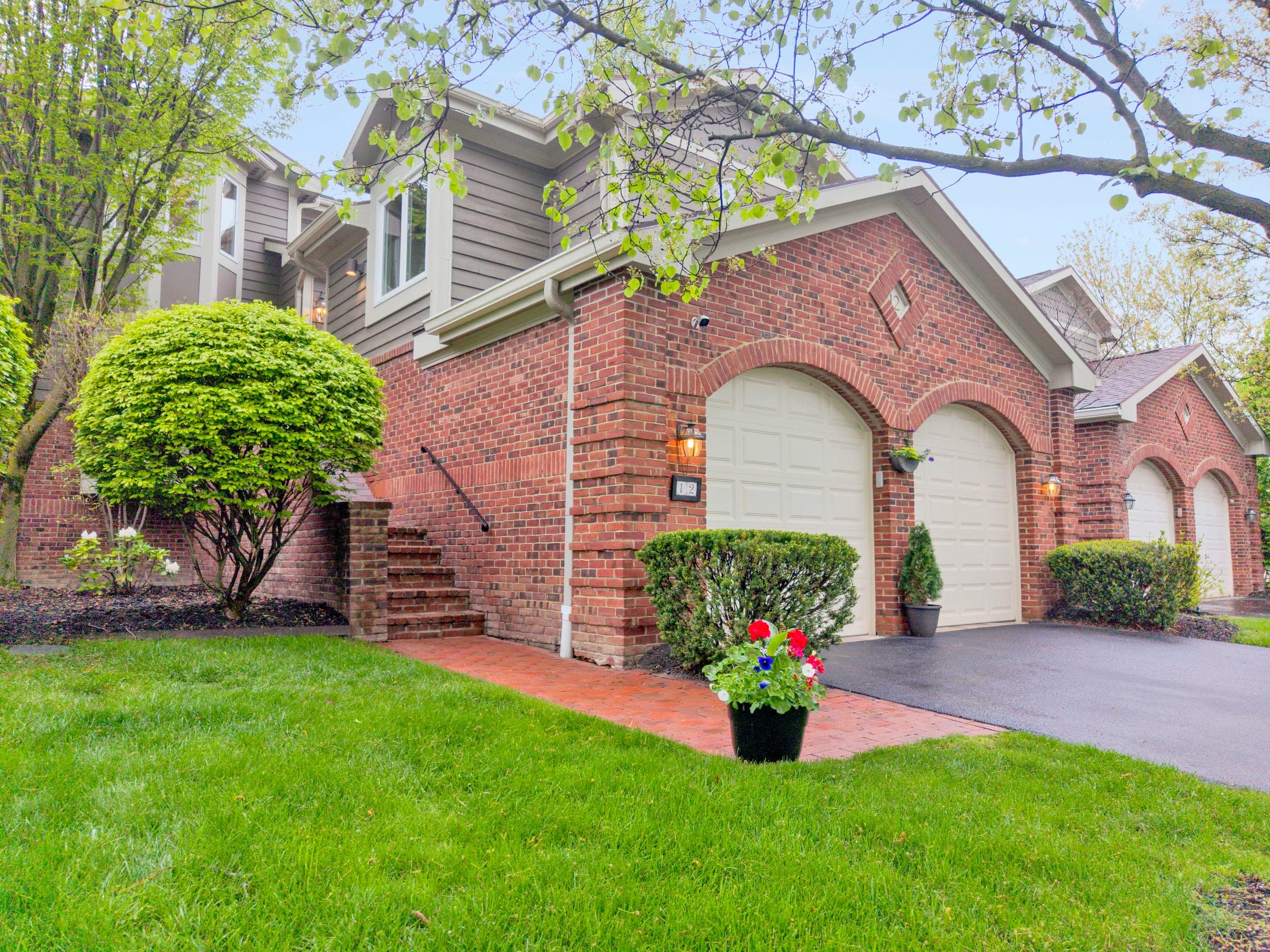 12 Mountain Ash Trail, Webster