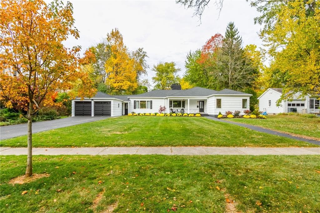 57 Southern Parkway, Brighton
