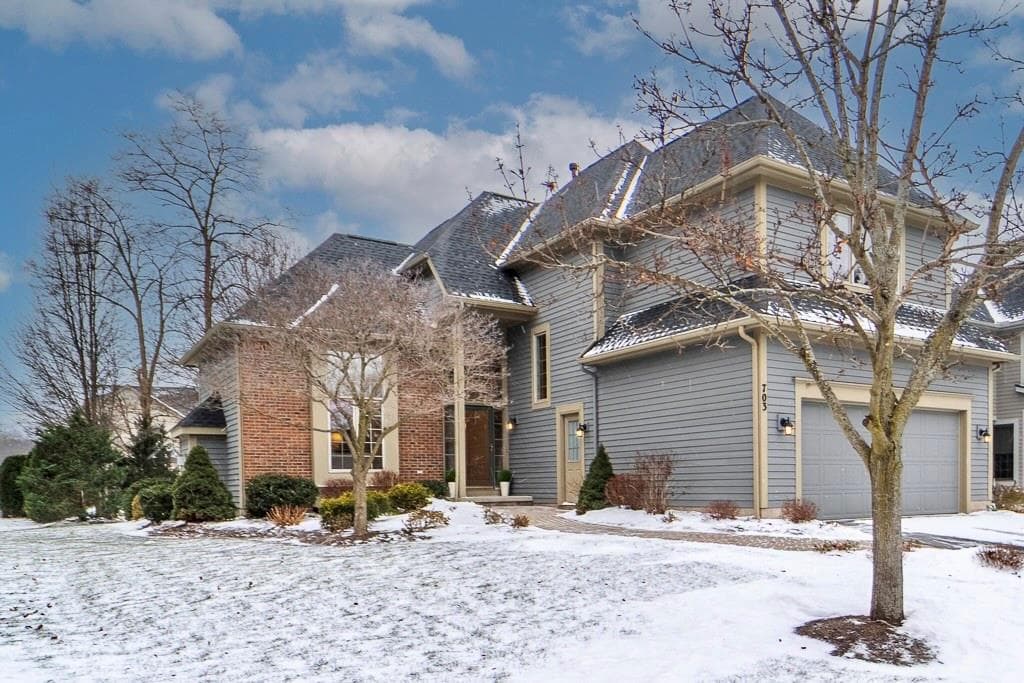 703 Mariner Circle, Webster
