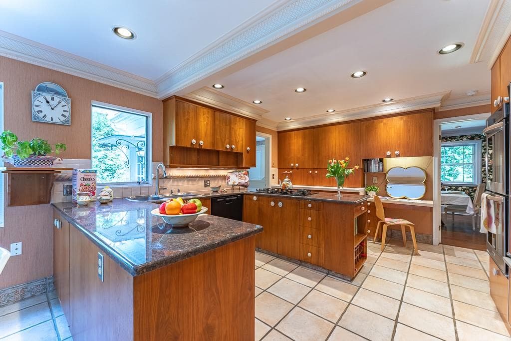 28 San Rafael Drive, photo 7