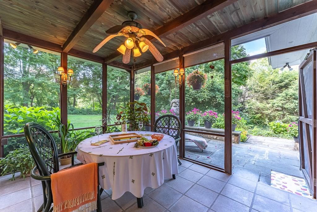 28 San Rafael Drive, photo 8