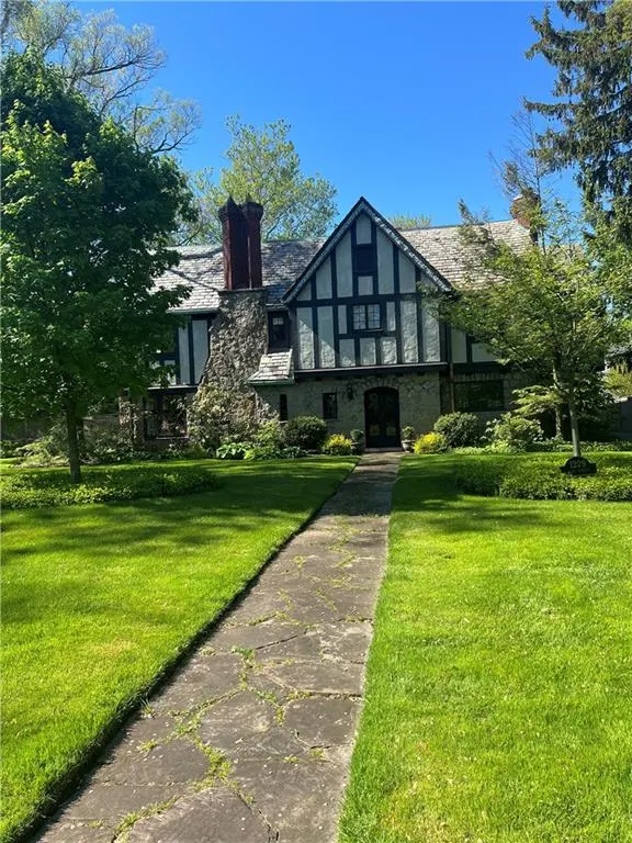 1229 East Avenue, Rochester