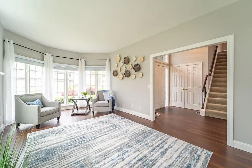 721 Mariner Circle, photo 3