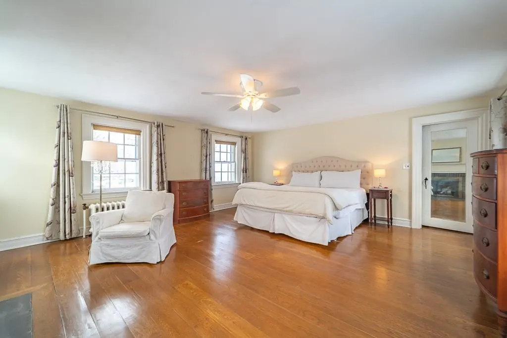 1237 Clover Street, photo 10